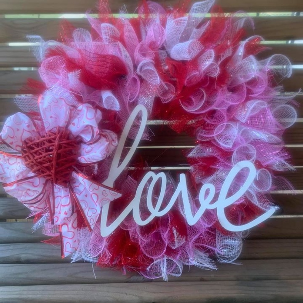 Valentines LOVE Wreath